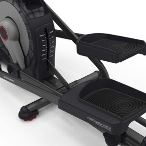 The pedals of the Schwinn 470 Elliptical